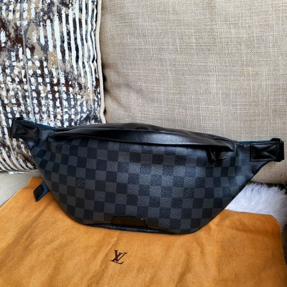 Discovery bum bag Damier Ebene graffiti black gray blue
